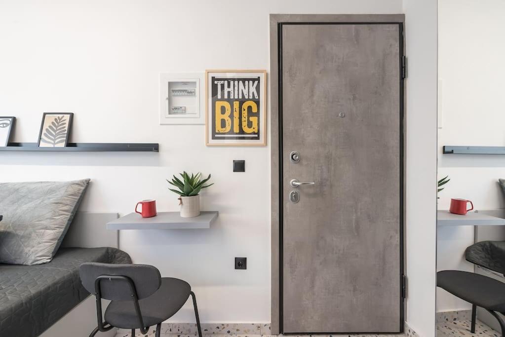 Tiny Apartment Atina Dış mekan fotoğraf